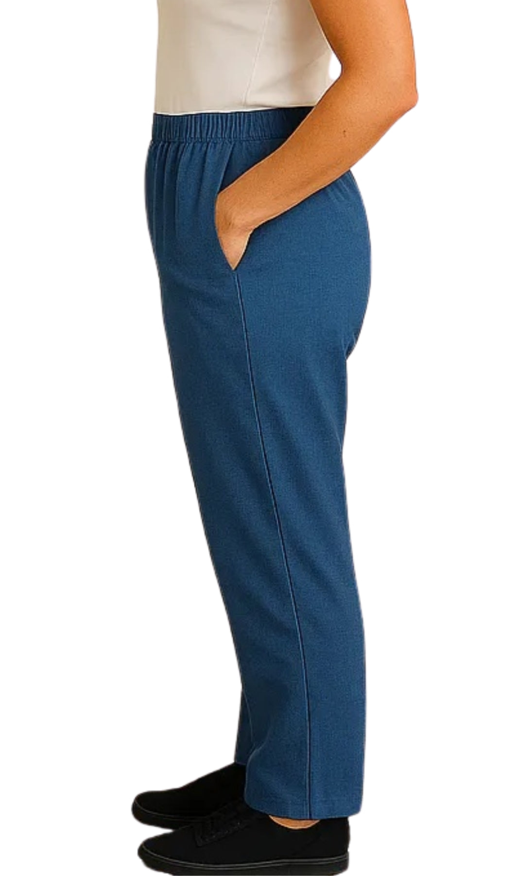 Women’s Elastic Waist Pull-On Stretch Jeans