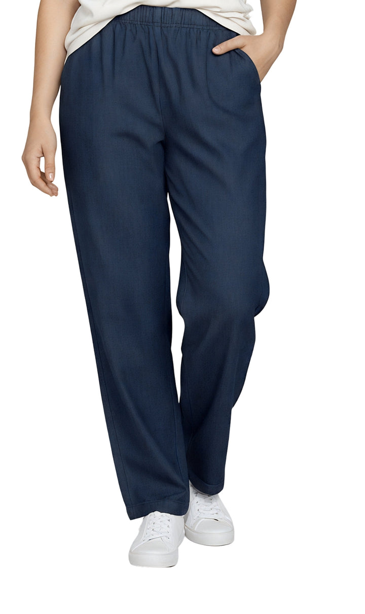 Women’s Elastic Waist Pull-On Stretch Jeans